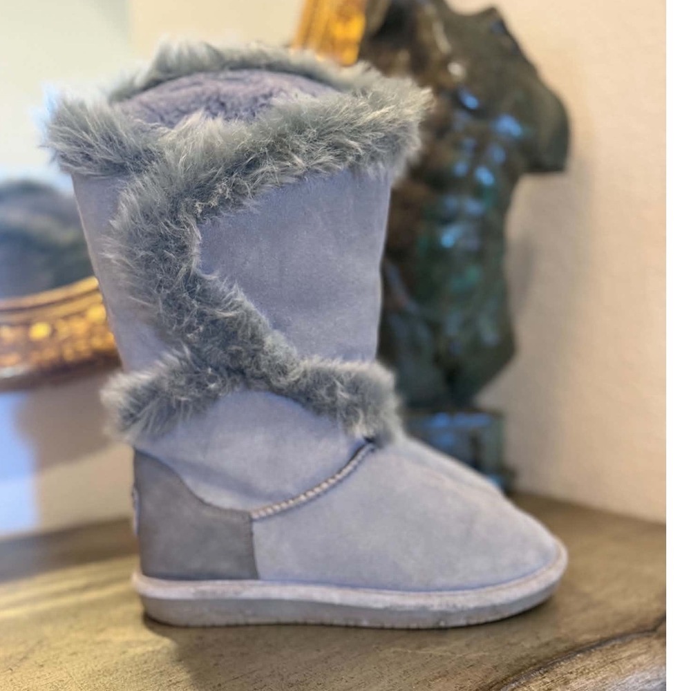 Bearpaw Shelly Slate Blue Suede Faux Fur Trim Winter Boots Womens 8